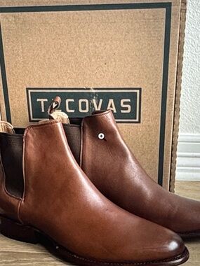 TECOVAS THE CHANCE‎ Men's Size 10.5 D Chestnut Calfskin Cowboy Chelsea Boots